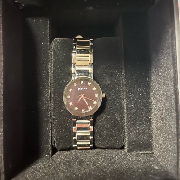 Silver Bulova watch with black face - Picture 6 of 7